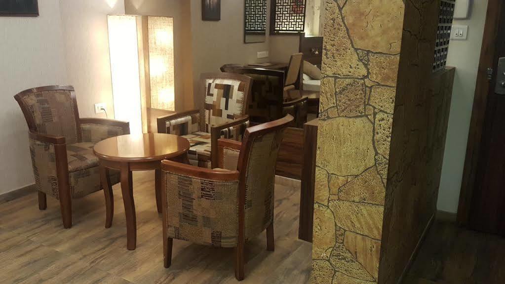 Hostel Mumbai By Maharana Inn Dış mekan fotoğraf