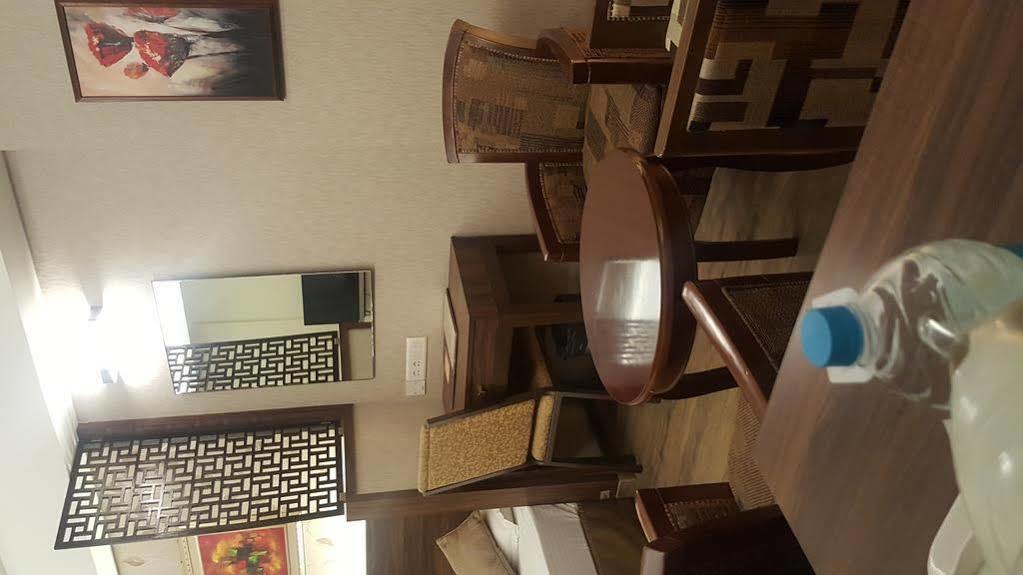 Hostel Mumbai By Maharana Inn Dış mekan fotoğraf