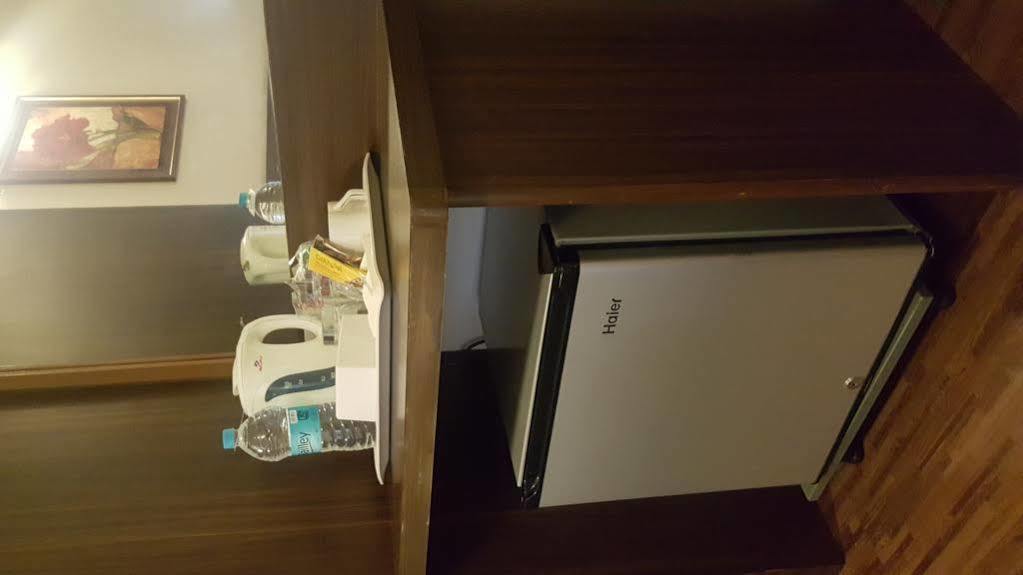 Hostel Mumbai By Maharana Inn Dış mekan fotoğraf